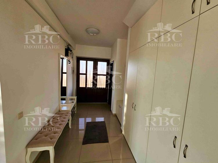 Duplex 5 camere cu 2 parcari in Europa