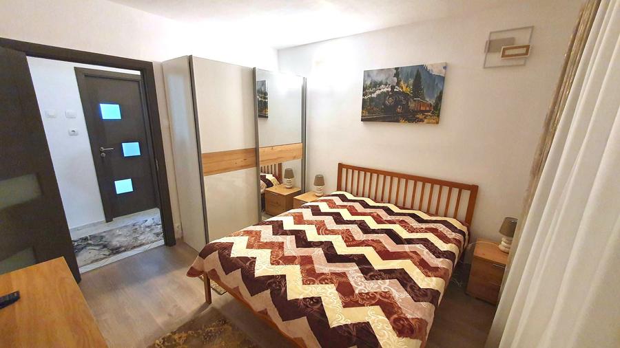 🚇 Închiriez Apartament cu 2 camere, 50 m de metrou 1 Decembrie