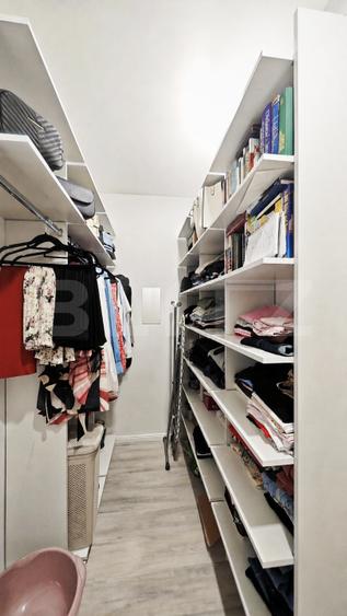 Apartament de 75 mp, bloc nou, dressing, parcare