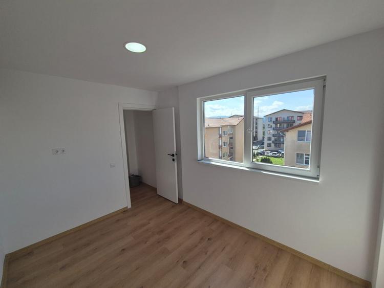 Apartament modern , cald si primitor - gata sa devină ACASA !