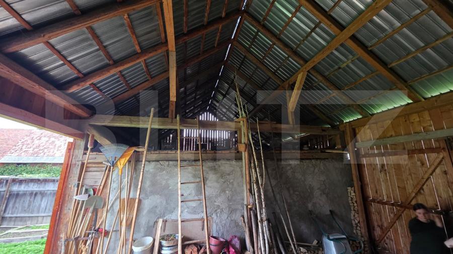 Casa de vanzare, cu 4 camere, 80 mp, satul Dorolea