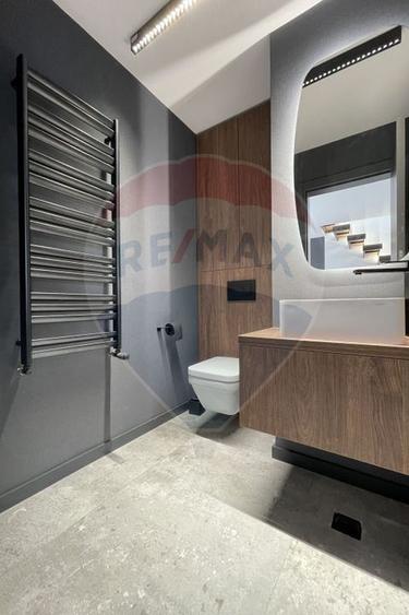 Penthouse pe 2 niveluri, 115 mp, imobil nou