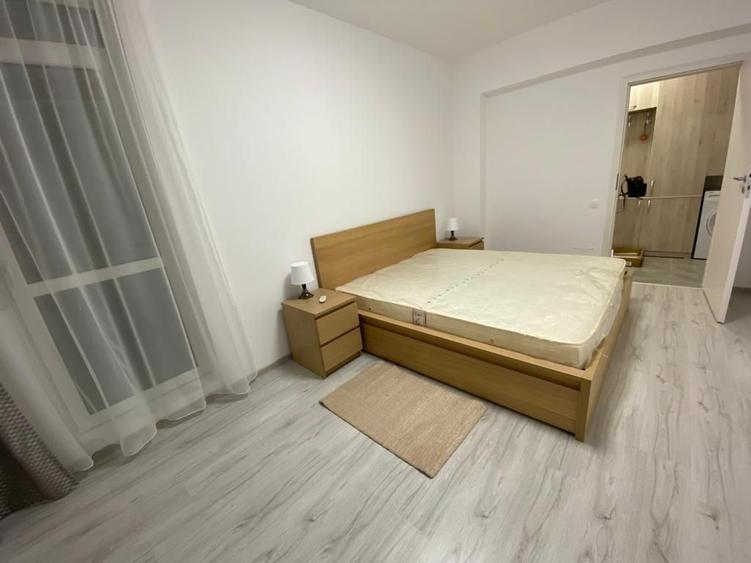 AP. 2 CAMERE- APARATORII PATRIEI, CENTRALA, MOBILAT/UTILAT , COMIS 0%