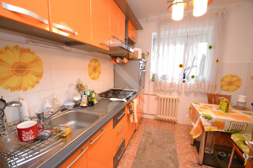 Apartament 3 camere - Dristor (Ramnicu Valcea) (Comision ZERO)