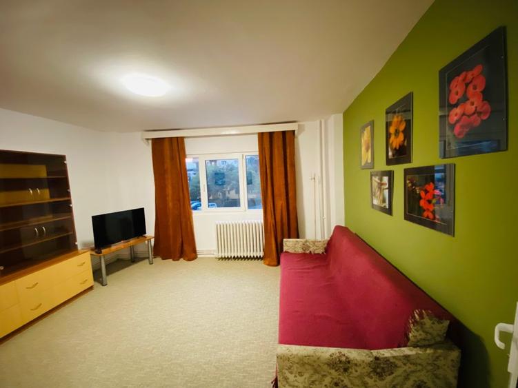 Apartament 54 mp  Renovat