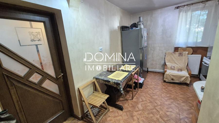 Vanzare apartament 2 camere, et.1, Aleea Energeticienilor - zona 8 Mai - 5
