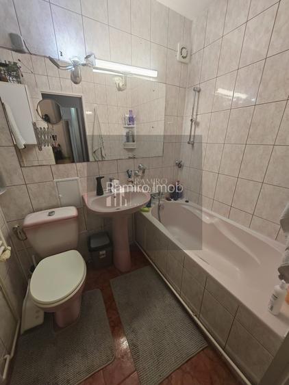 Apartament 4 camere decomandat -centrala- Titan/ Aleea Fetesti . - 7