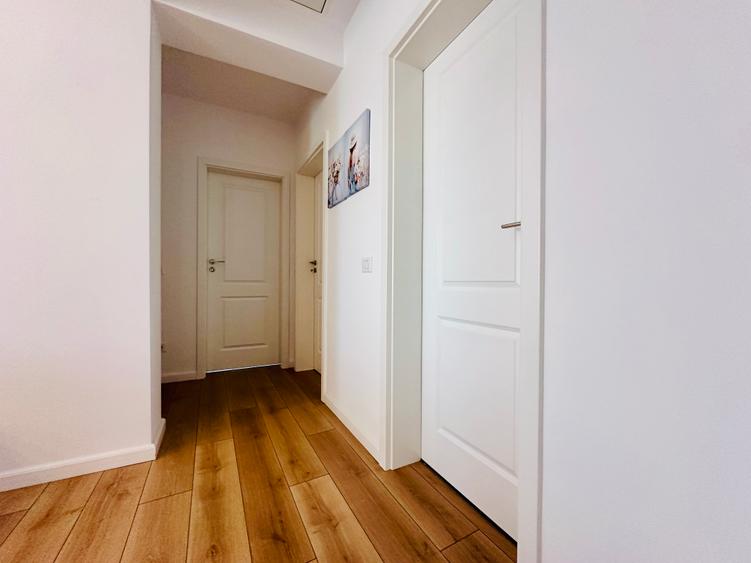 Casă Individuală | Parter de Vânzare | 4 Camere | 370 mp | Berceni | La Cheie