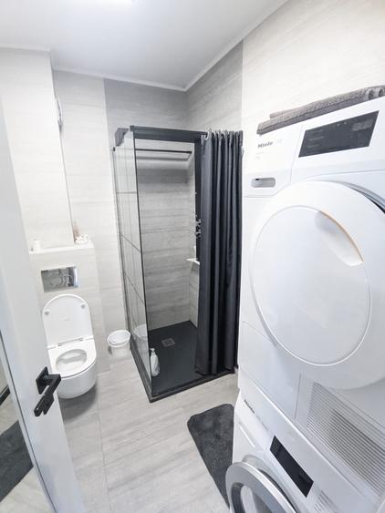 Apartament de închiriat, 3 camere, 73 mp, semicentral zona Bosch