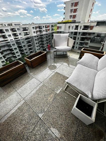 Apartament 3 Camere cu terasă spațioasă