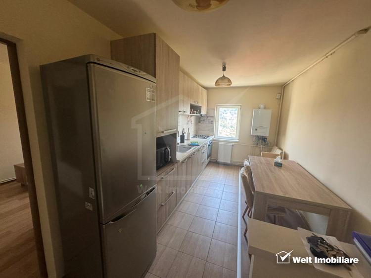 Apartament spatios, 4 camere, Kaufland Manastur, PRET NEGOCIABIL!