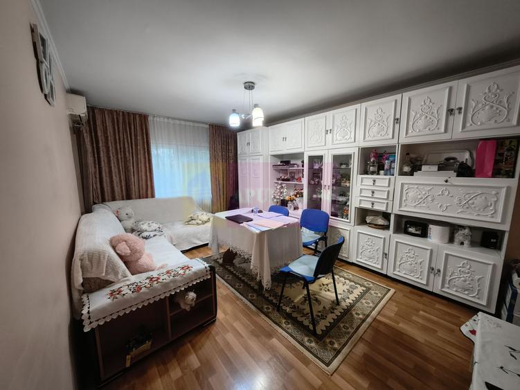 Apartament 3 camere Decomandat Mobilat Complet Colentina- Maior Băcilă