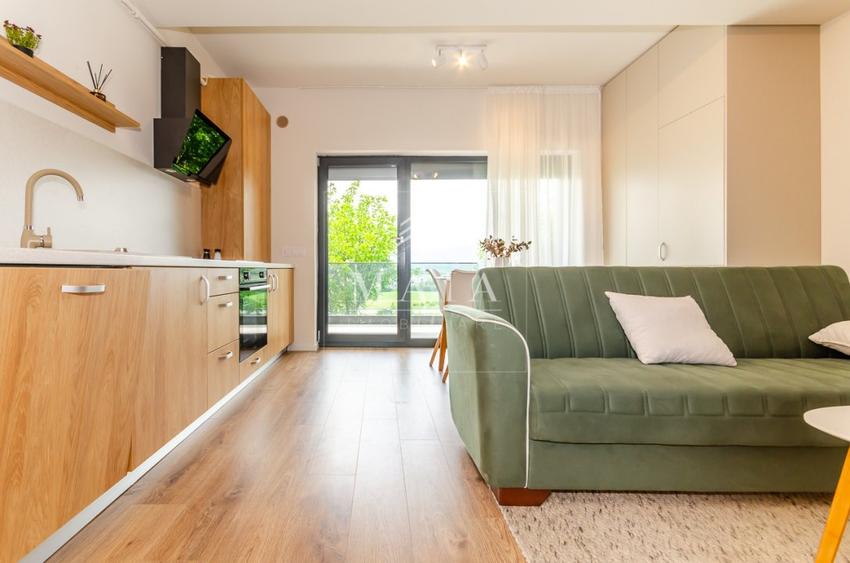 Apartament la prima închiriere, parcare, DaVinci- Zona de Vest