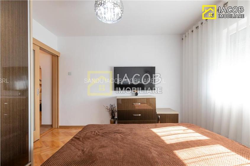 Apartament 3 camere decomandate, central,str. 9 Mai Bacau - 22