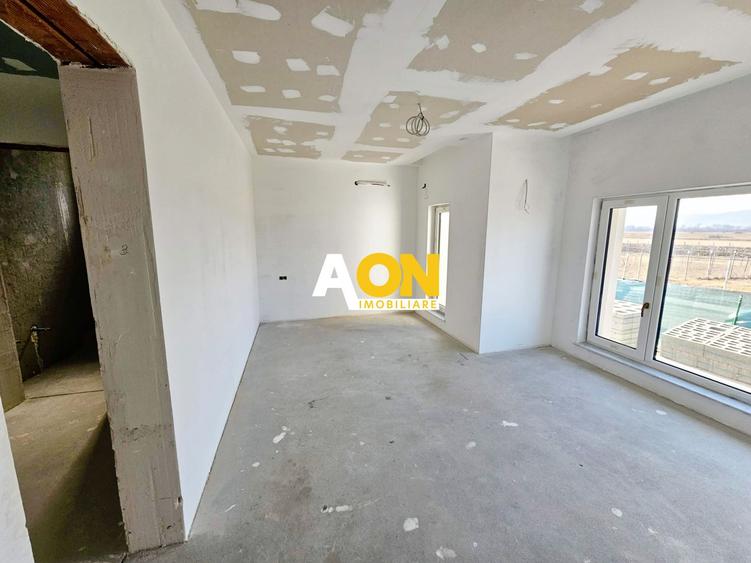 Casă 6 camere în Ciugud, dotări premium și design modern, 710 mp teren