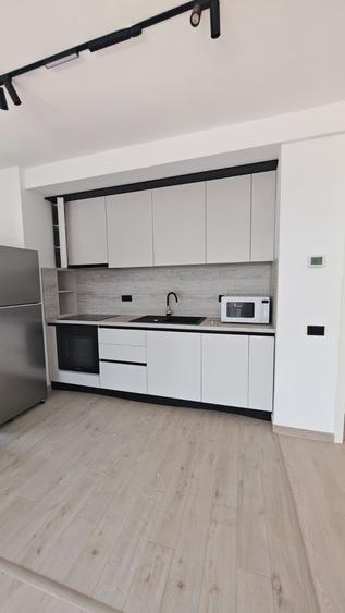 Apartament 3  camere zona Coressi