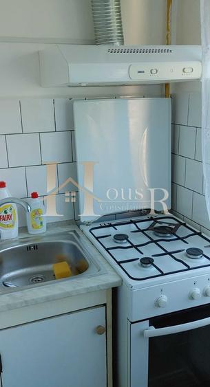 In zona Soarelui, decomandat, etaj intermediar !