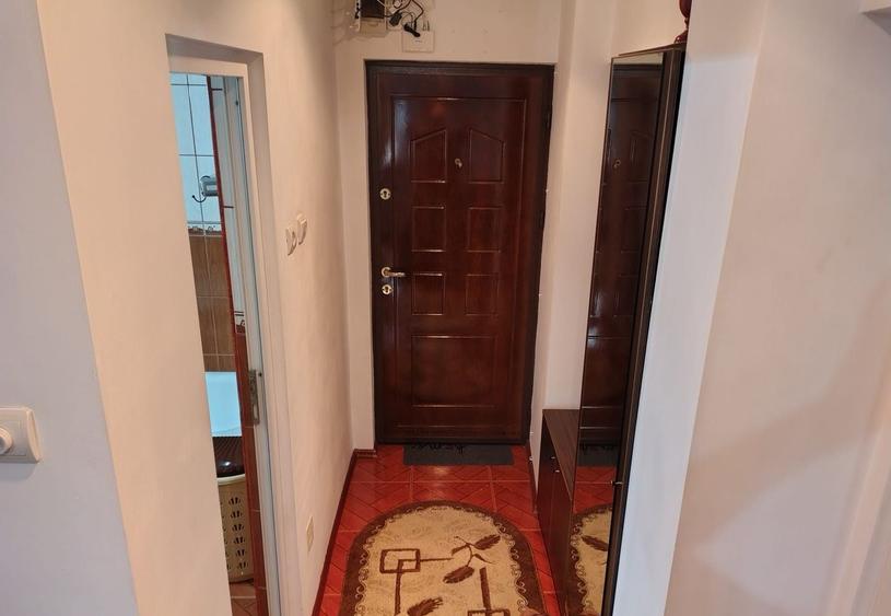 🙋Inel II Bratianu🔸Garsoniera 40m² Bloc de Apartamente 1997 Mobilata Utilata