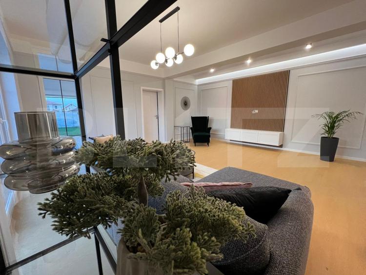 Casa 4 camere, 150 mp, zona Dumbravita