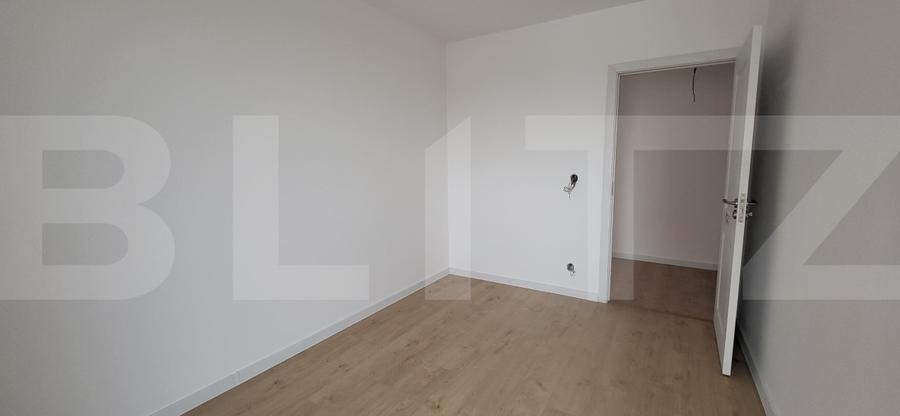 Apartamaent 3 camere+ loc parcare subterana zona MEHALA