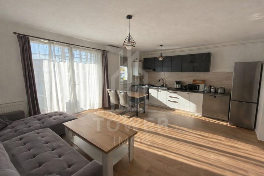 Apartament 3 camere--Turnisor | Decomandat | Balcon 10 mp | Parcare privata