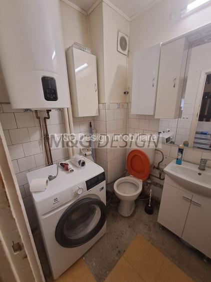 2 camere decomandat  Gh Lazar etaj intermediar - 4