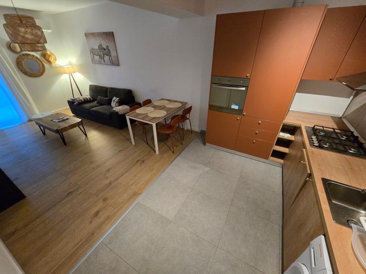 Apartament 2 camere decomandat 72mp Baneas Jandarmeriei