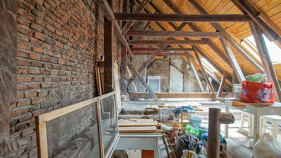 APARTAMENT ISTORIC 110 MP CU POD SI VEDERE SPRE STRADA REPUBLICII - 23