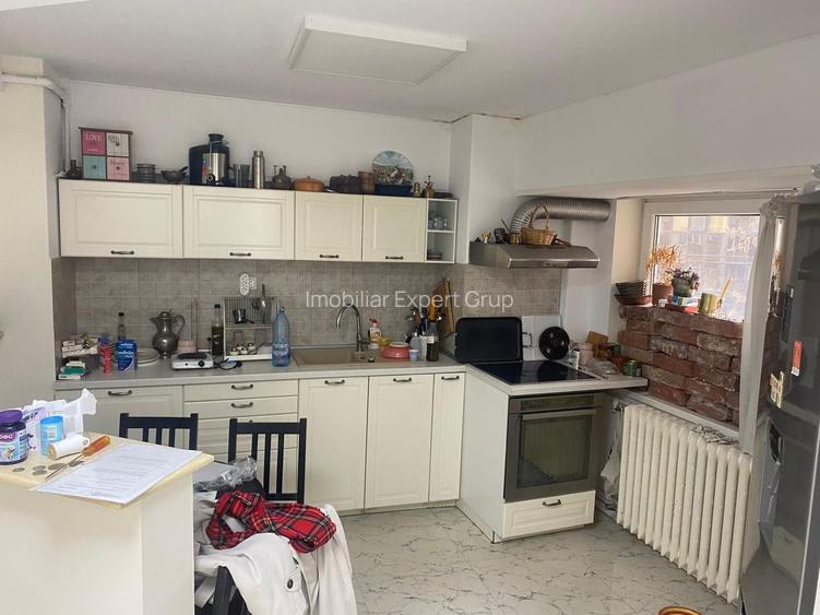 Apartament 4 camere(fost5) - Blv. Unirii(La fântâni), 100 mp - 8