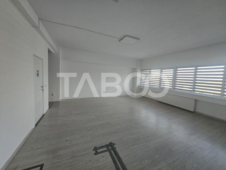 Spatiu birouri 110mp renovat etaj intermediar lift zona Broscarie