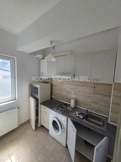 Compozitori Lidl-garsoniera bloc apartamente cu loc de parcare inclus