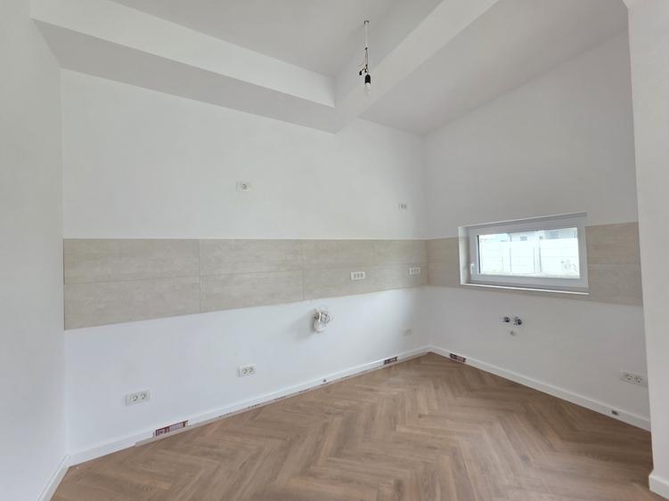 Casa individuala cu 5 camere, teren 600mp, Cristian