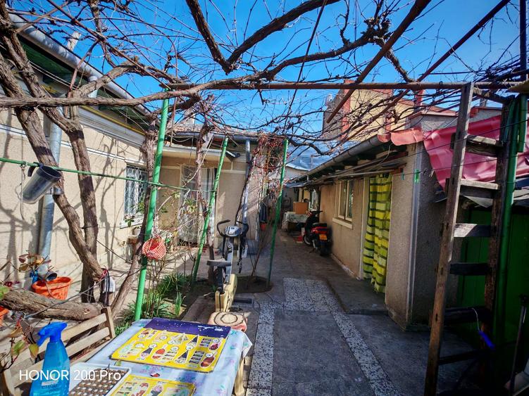 Vând casă zona Coiciu