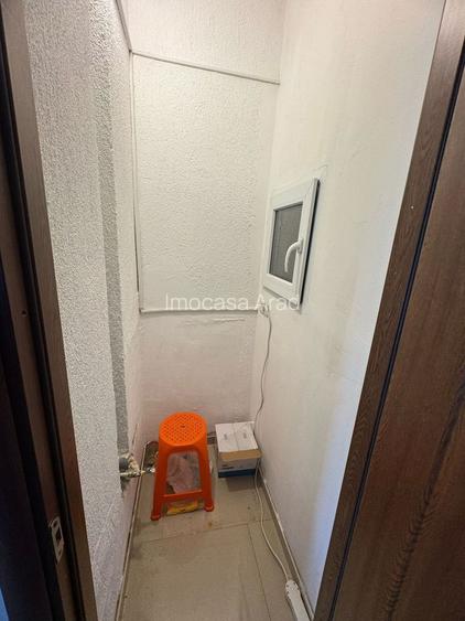 Birouri,sediul firme de închiriat  Etaj 1 în Aradul nou. - 14
