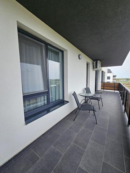 Apartament de inchiriat, 2 camere, loc de parcare inclus