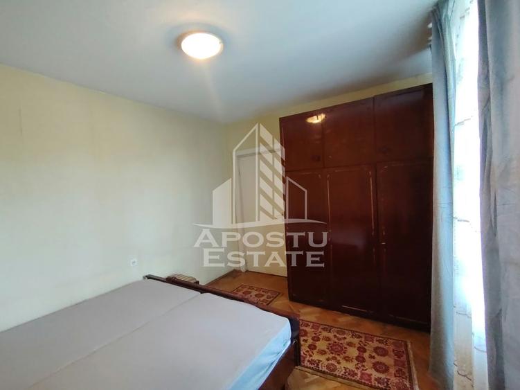 Apartament de inchiriat 3 camere, etaj intermediar, Central- Timisoara