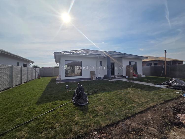 Casa 4 camere - Domnesti - Str. Fagului - 15