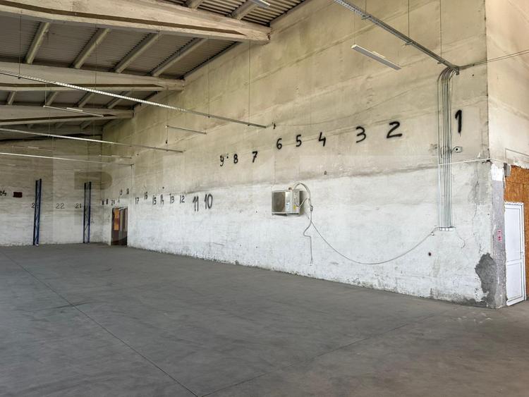 Hală industrială – 1350 mp, compartimentabilă!