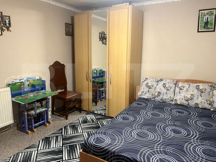 Casa de vanzare, 397 mp teren, zona Romanesti