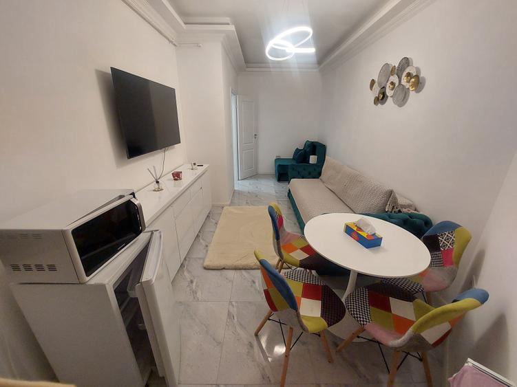 Apartament 2 camere decomandate, 2 balcoane – Mamaia Nord, bloc Zig-Zag