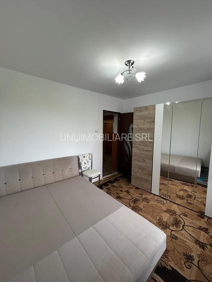 Apartament 2 camere-Zona Sud Mausoleu - etajul 4/4- 40 mp -41000 euro - 3