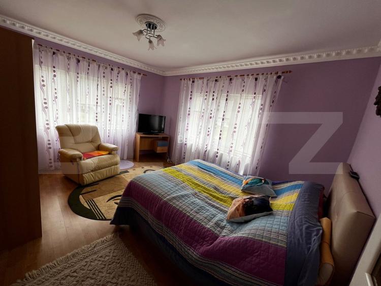 Casa de vanzare, cu 7 camere, 150 mp, zona Stramba - 16