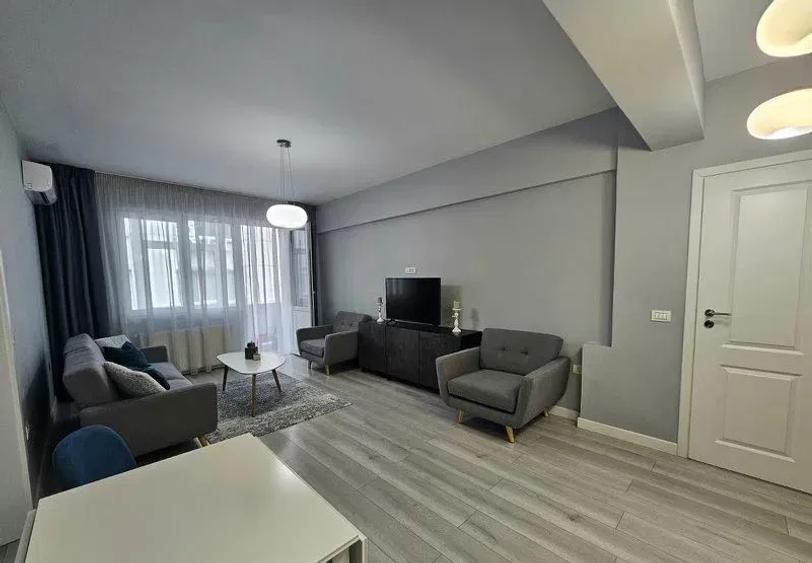 Apartament 2 camere | 50 mp | Vedere la Dâmbovița | 700 €