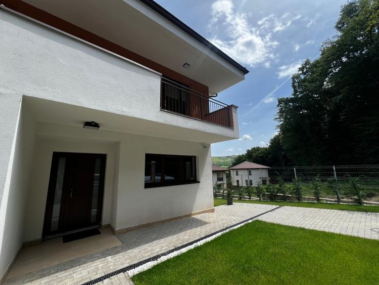 Casă modernă | 120 mp utili | teren 190 mp | lângă pădure - zona ANL