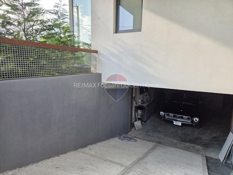 Casă modernă cu 7 camere | Focșani Est | Lux și confort - 35