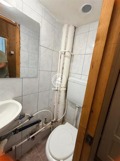 Camera de camin cu baie proprie Baza 3