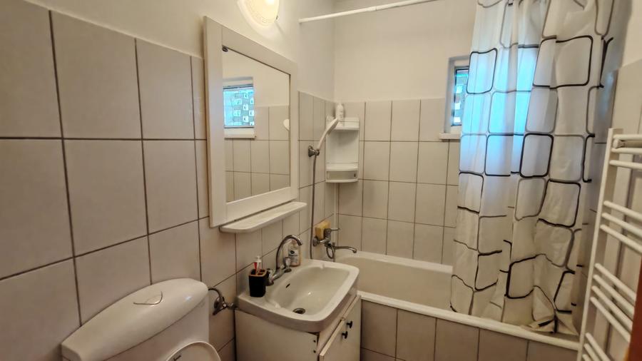 Ocazie! 2 camere Cosbuc cu balcon la tot apartamentul