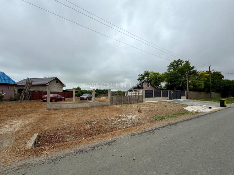 Corbu Teren intravilan 1515 mp de vanzare langa Lacul Corbu 99000 euro - 10