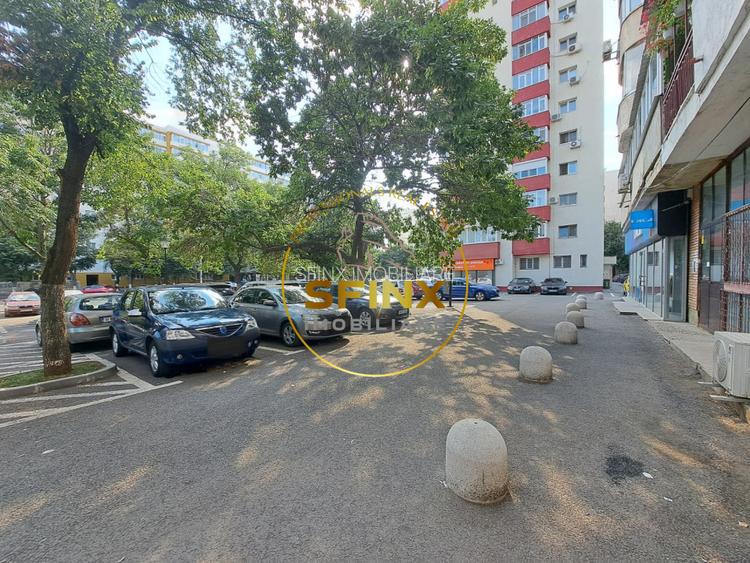 De inchiriat Spatiu Comercial stradal | 82 mp | 2 intrari - 9
