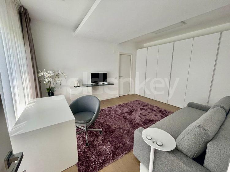 Vila moderna cu design contemporan | strada privata